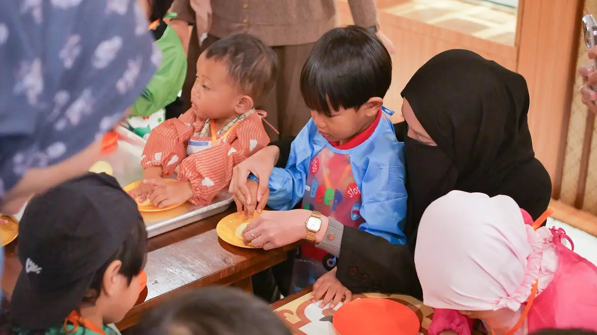 Membuat Donat bersama Donut Genic